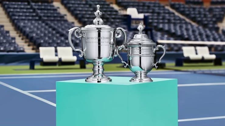Audiense blog - image - US Open silver trophies - Tiffany & Co. 